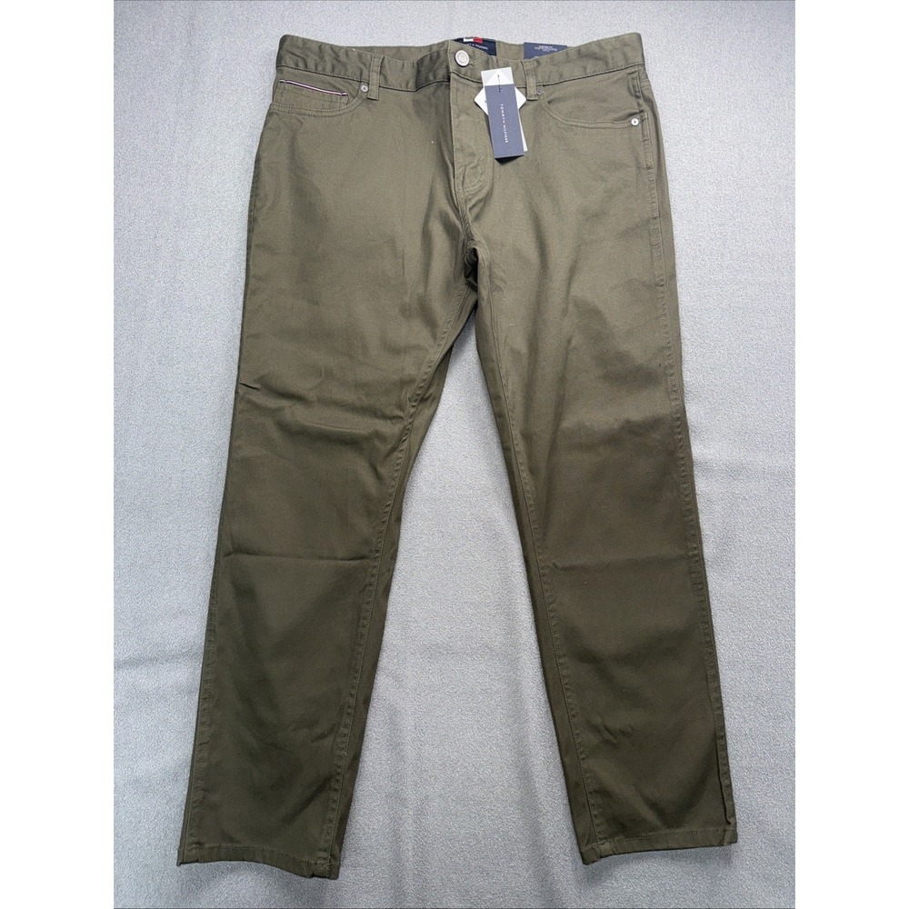 Tommy Hilfiger Mens Sz 34x30 Flex Straight Leg Stretch Logo Green 5 Pocket Pants - Picture 2 of 10